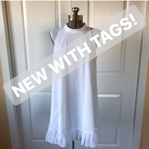 BCBG WOMEN’S WHITE  FLOWY DRESS! Perfect rehearsal, bridal shower dress - Picture 2 of 11